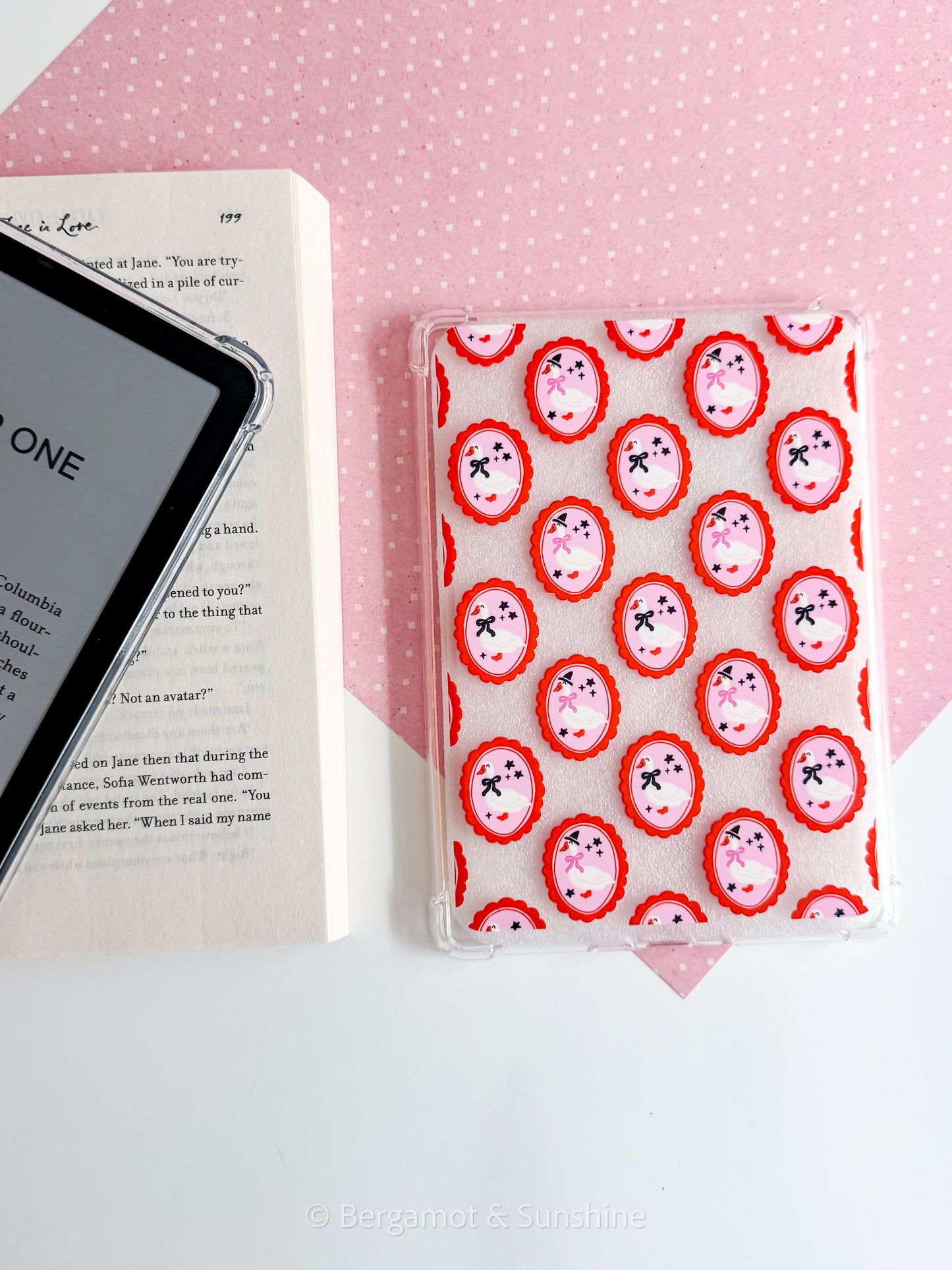 Spooky Geese Cameo Kindle Case