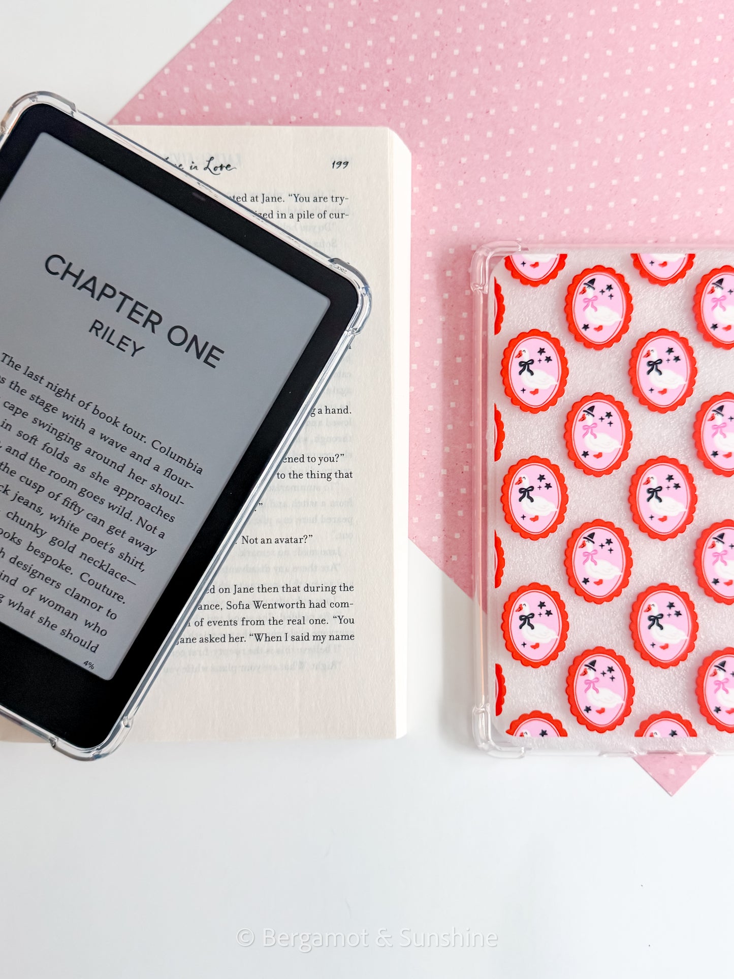 Spooky Geese Cameo Kindle Case
