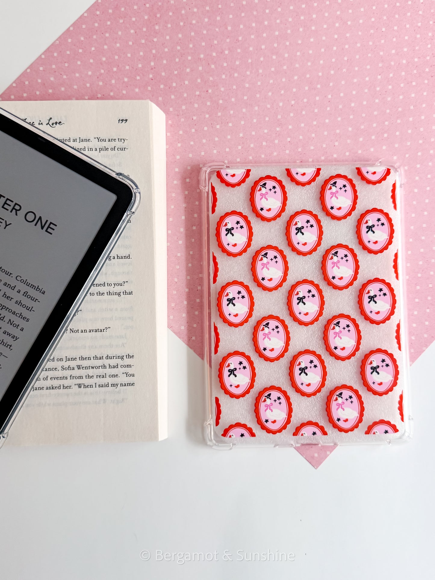 Spooky Geese Cameo Kindle Case