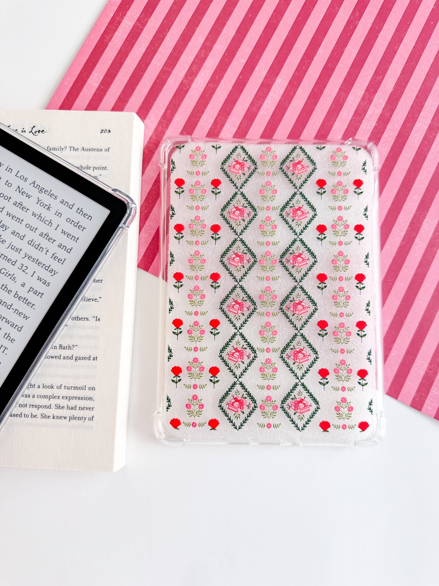 Bookish Christmas Quilt Kindle Case