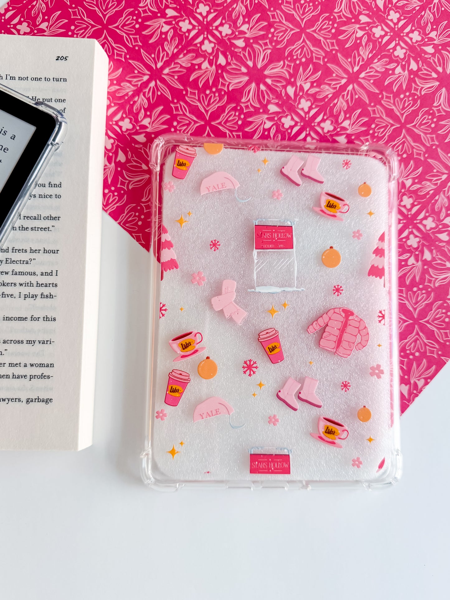 G.G. IMPERFECT Pink Winter Kindle Case