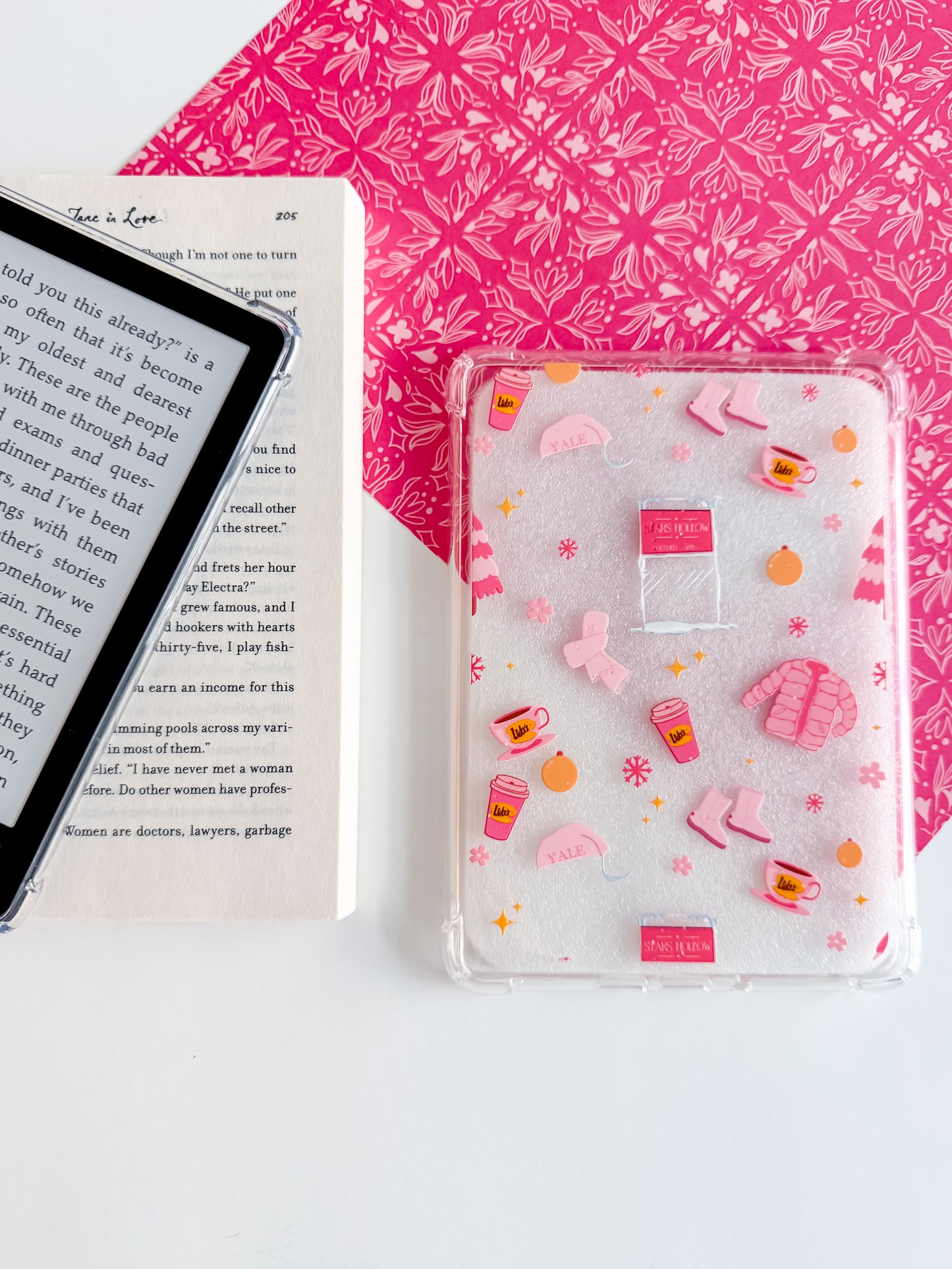 G.G. IMPERFECT Pink Winter Kindle Case