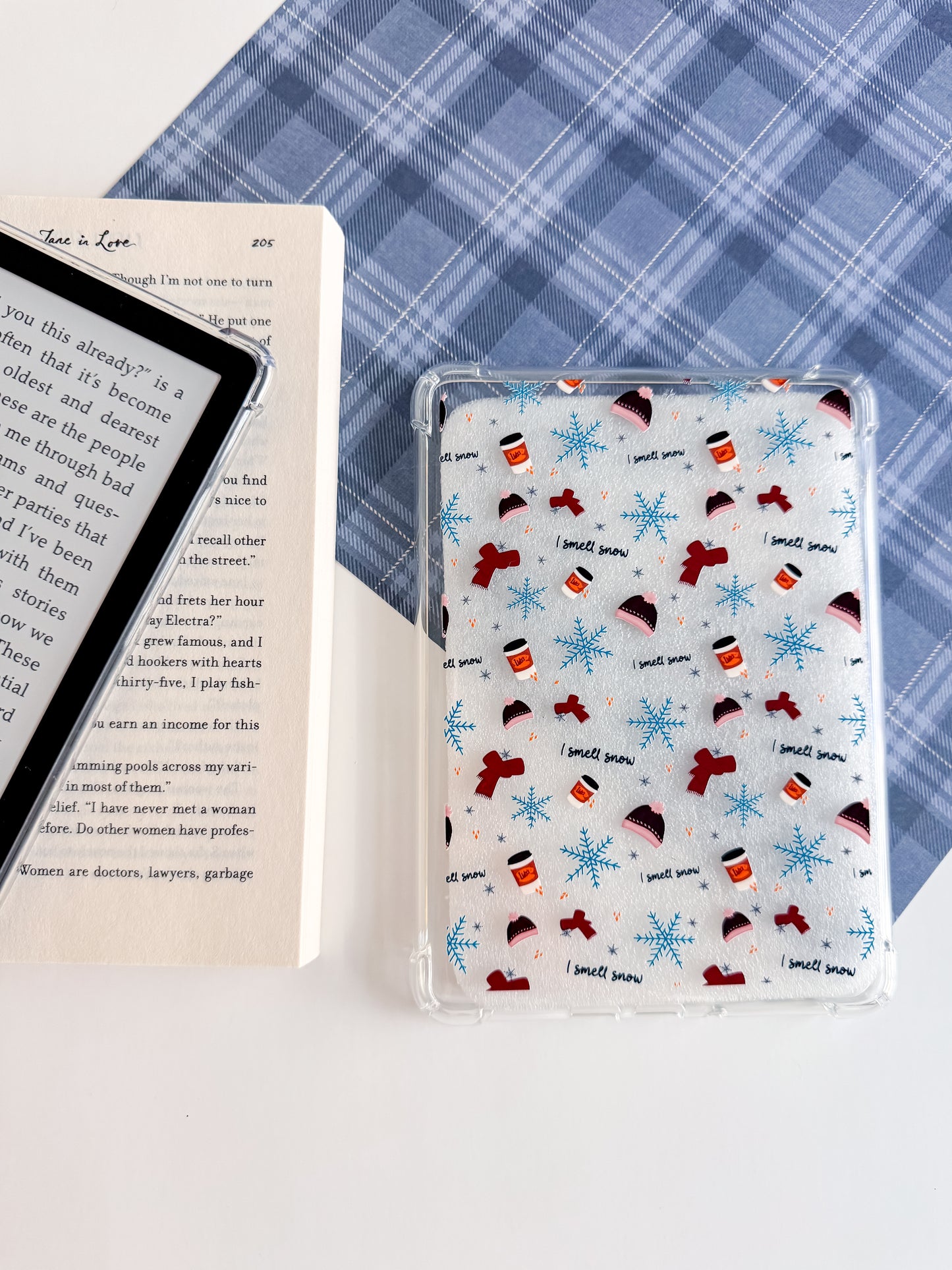 G.G. I Smell Snow Kindle Case