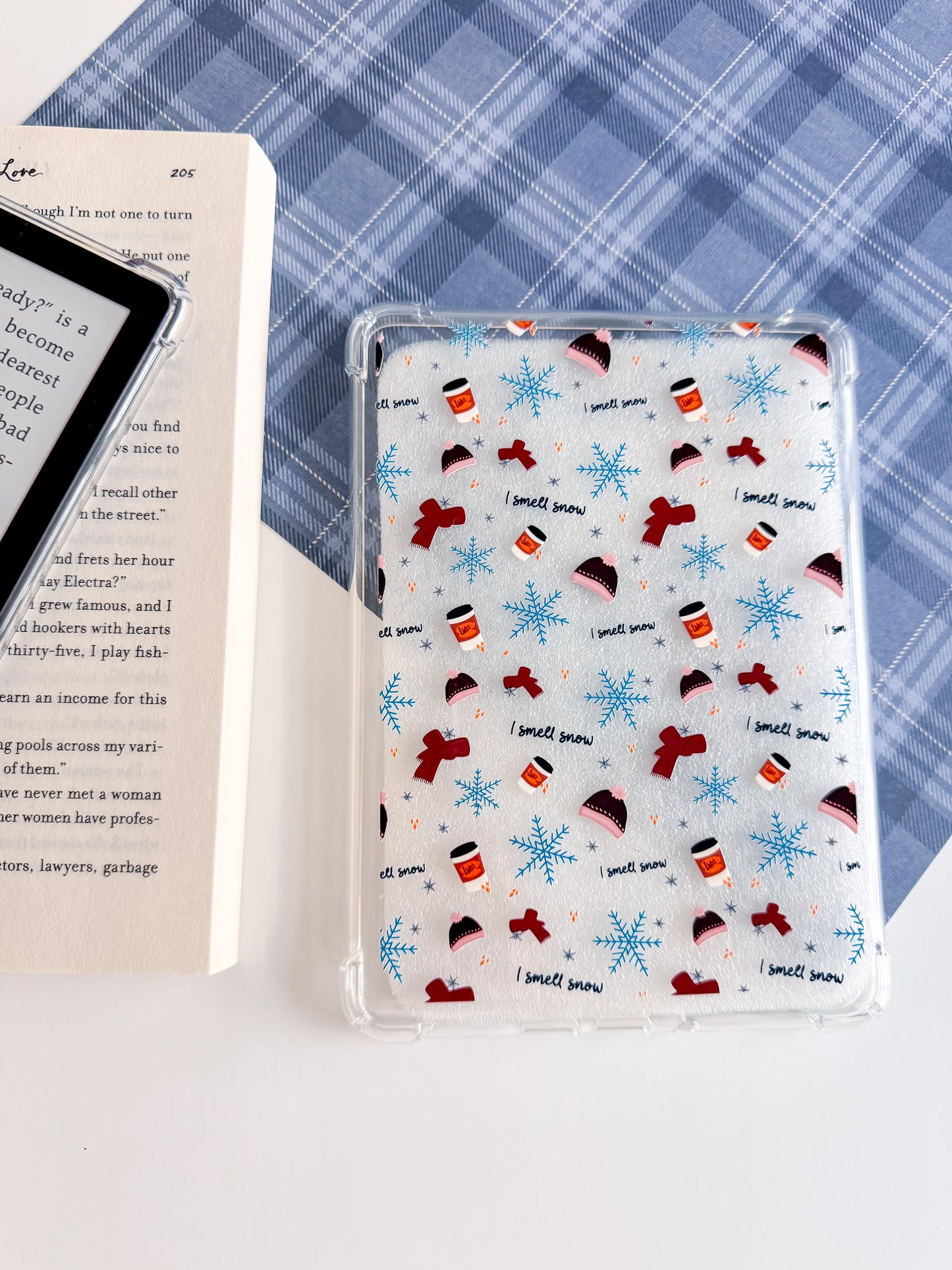 G.G. I Smell Snow Kindle Case