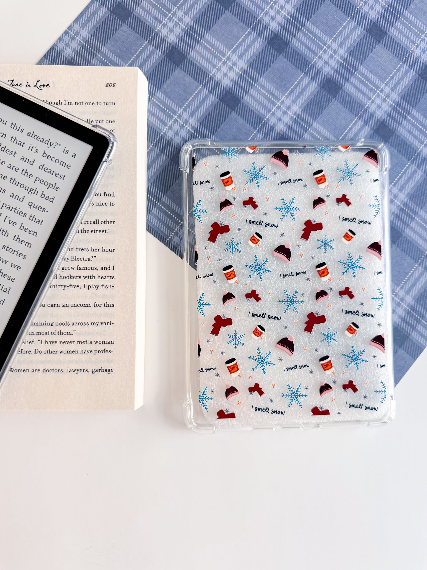 G.G. I Smell Snow Kindle Case