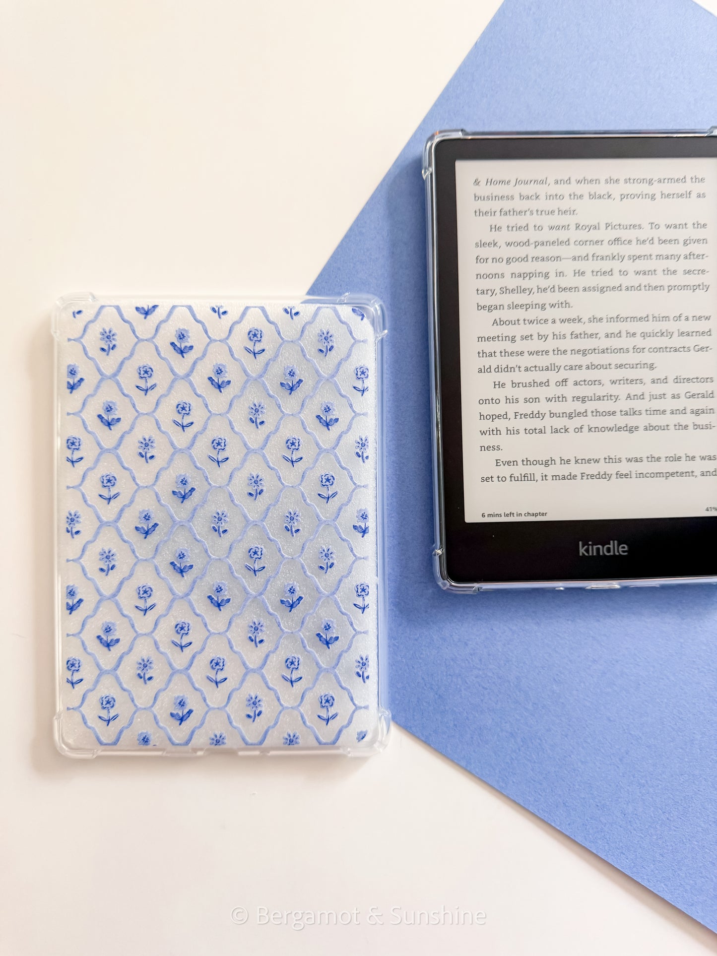 Blue Porcelain Garden Kindle Case