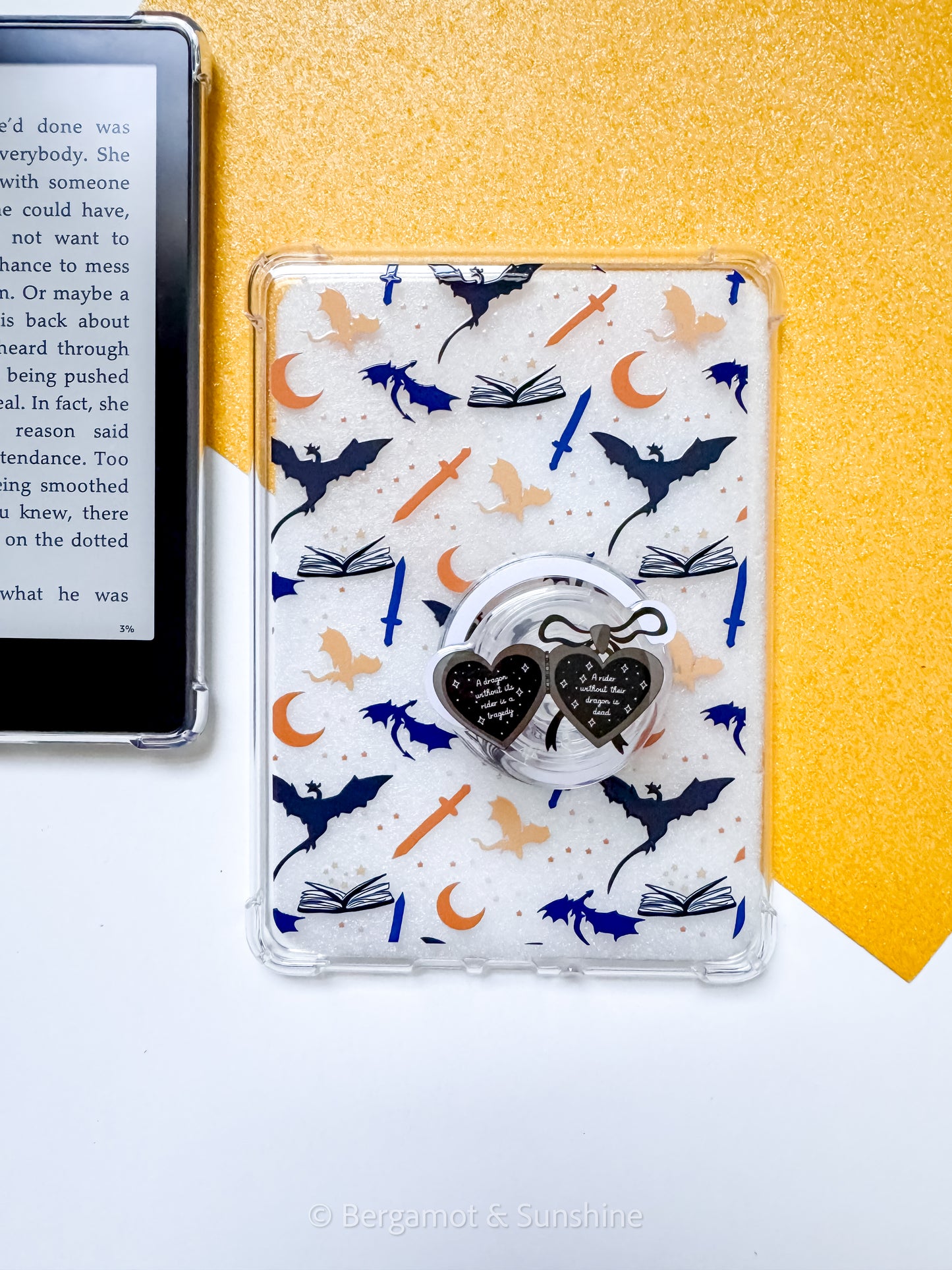 4W A Dragon Without Its Rider Magsafe Phone and E reader Grip