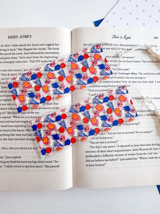 G.G. Studying at Yale Bookmark