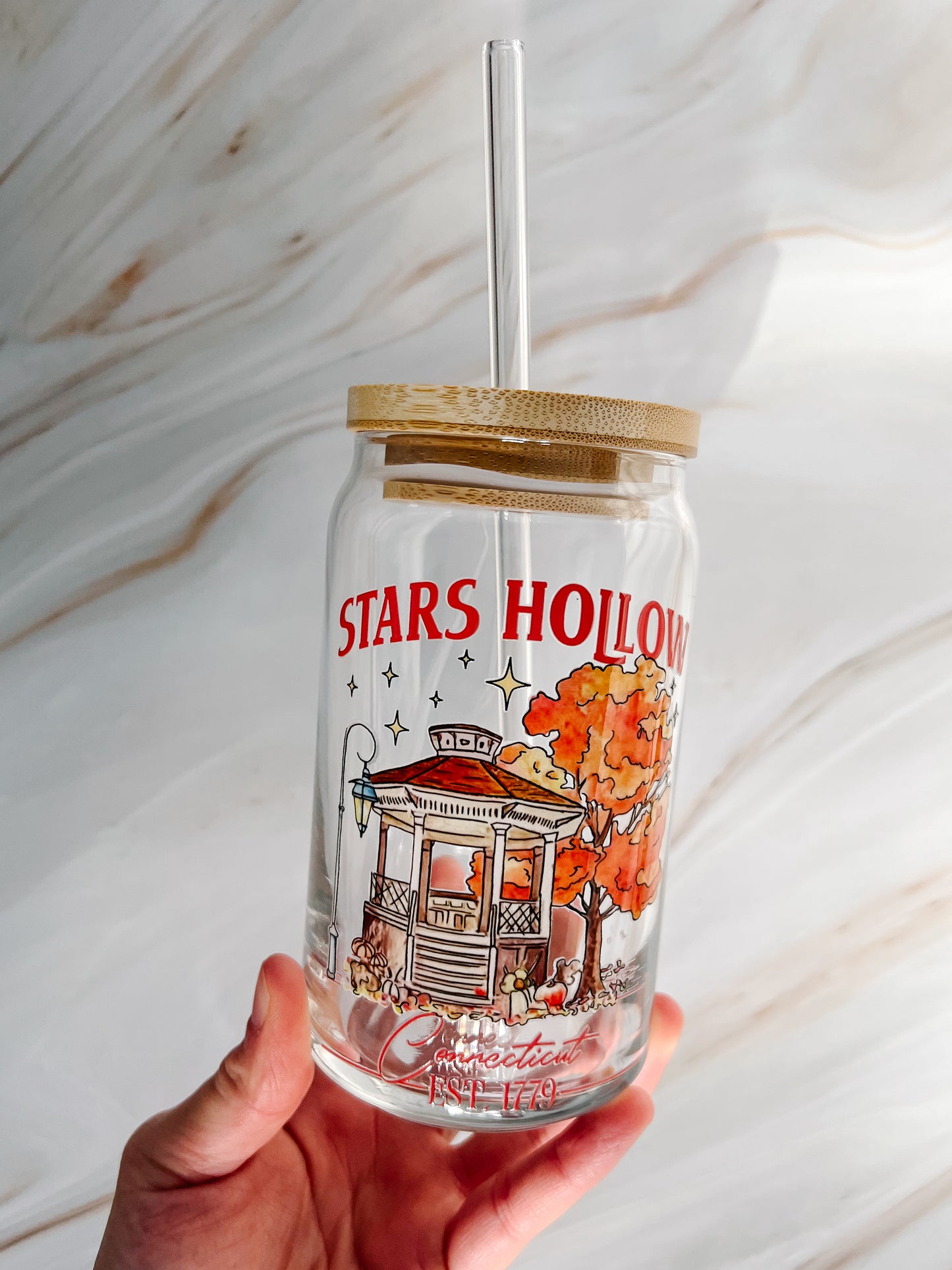 stars hollow Connecticut 16oz glass cup with glass straw and bamboo lid gilmore girls gazebo