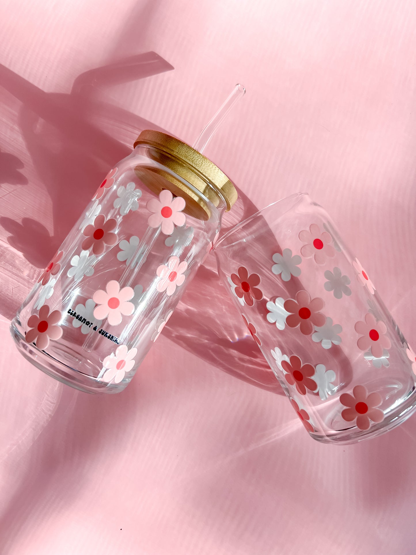 Funky Pink Daisies 16oz Glass Cup