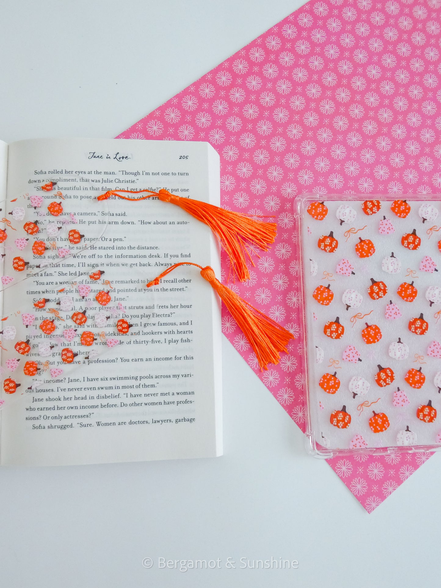 Pumpkins and Bows Kindle Case