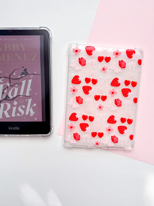 Berries, Flowers, and Bows Kindle Case