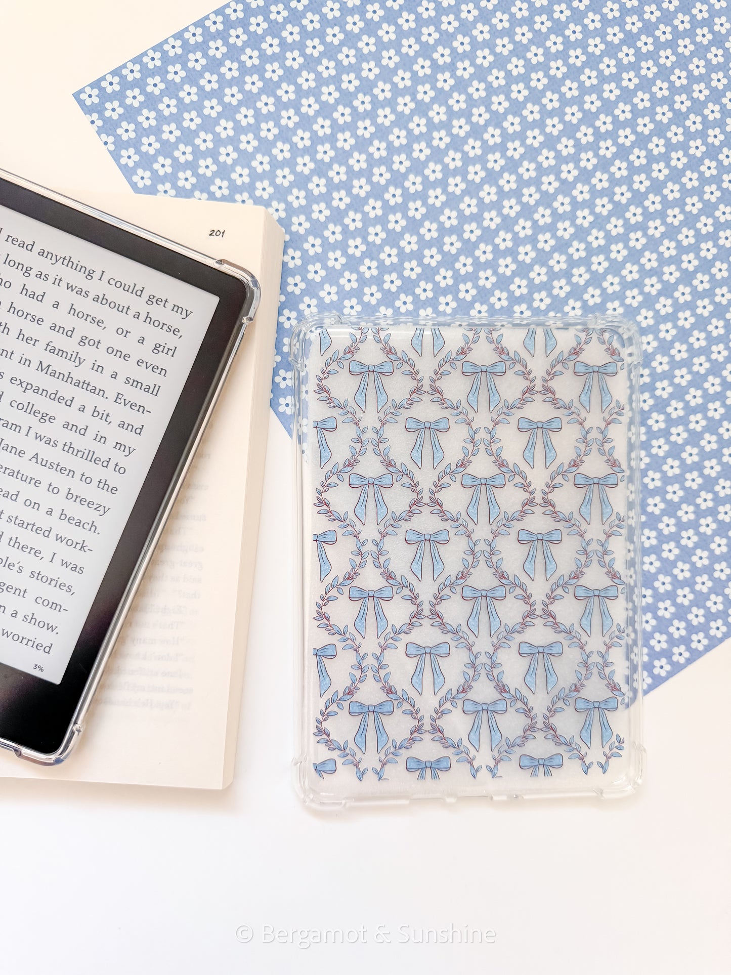 Ballroom Belle + Bows Kindle Case