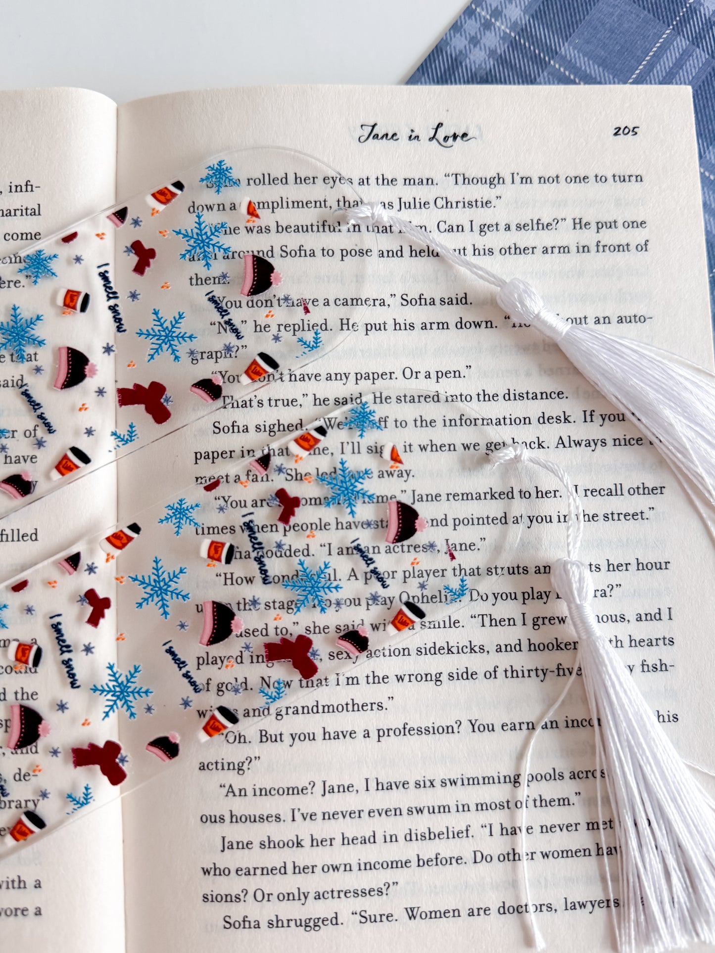 G.G. I Smell Snow Kindle Case and/or Bookmark [Combined Listing]
