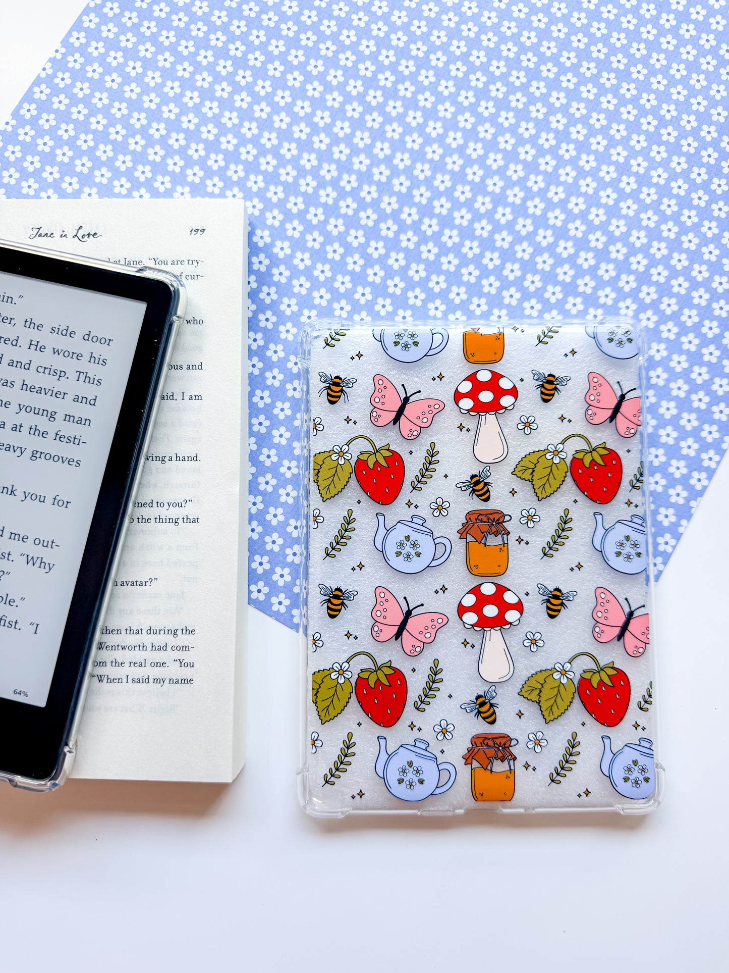 Cottage Girlie E Reader Case