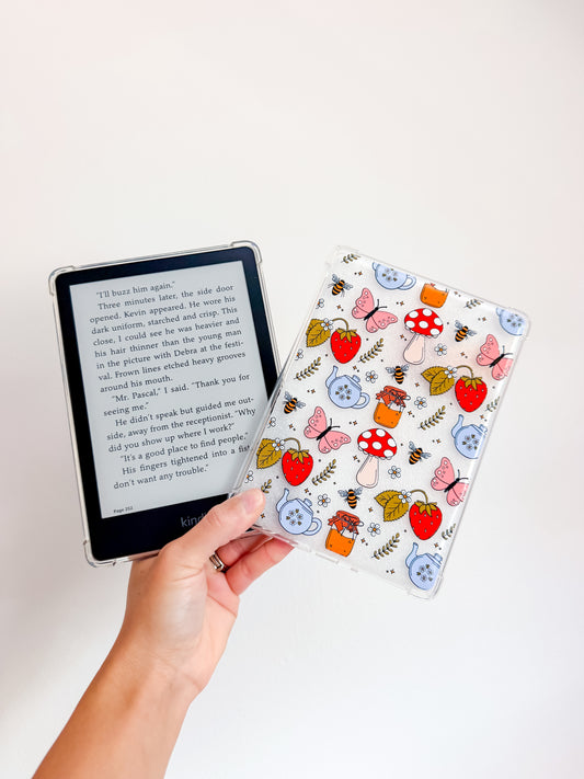 Cottage Girlie E Reader Case