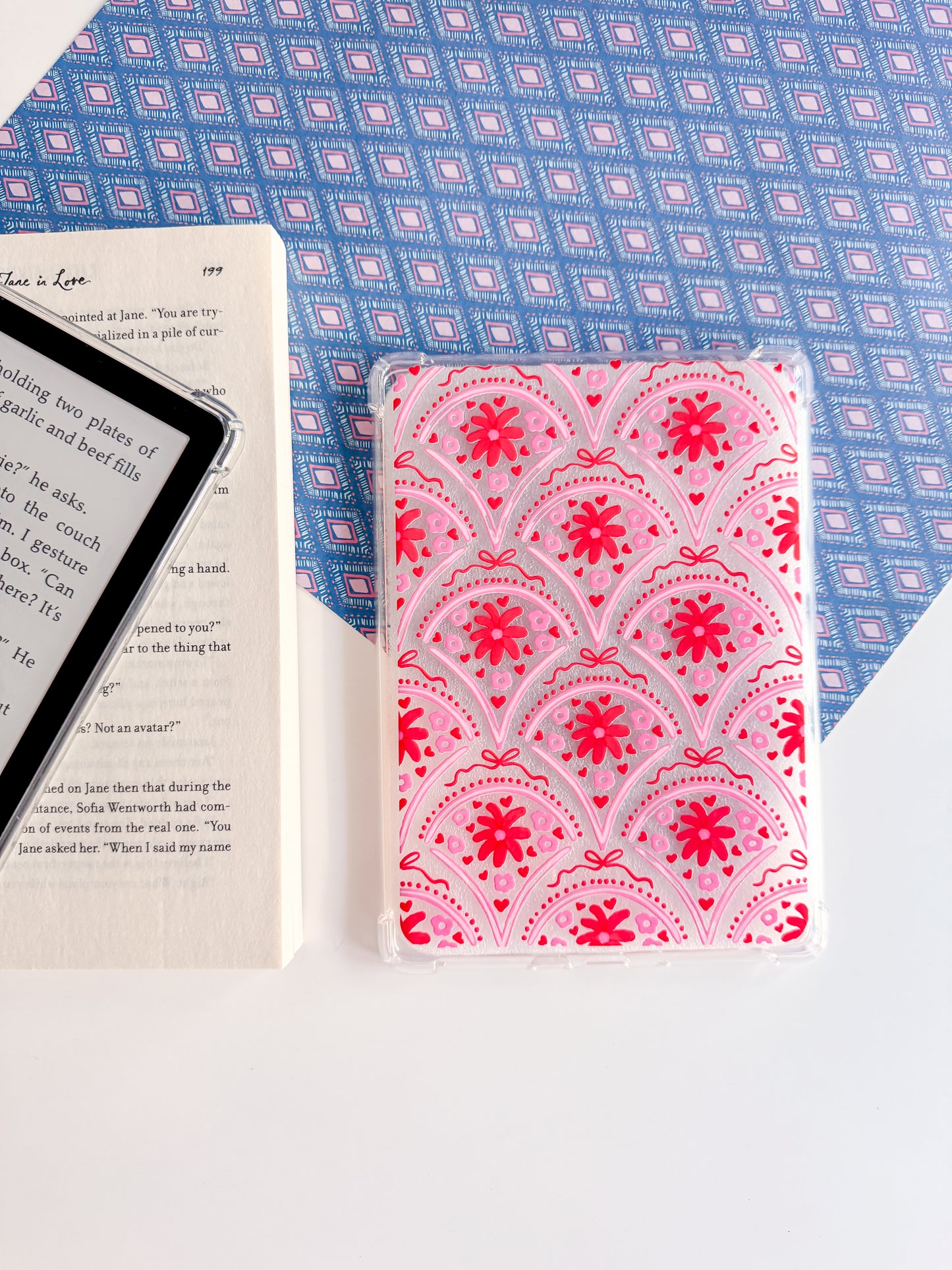 Sweetheart Fan Lace Kindle Case