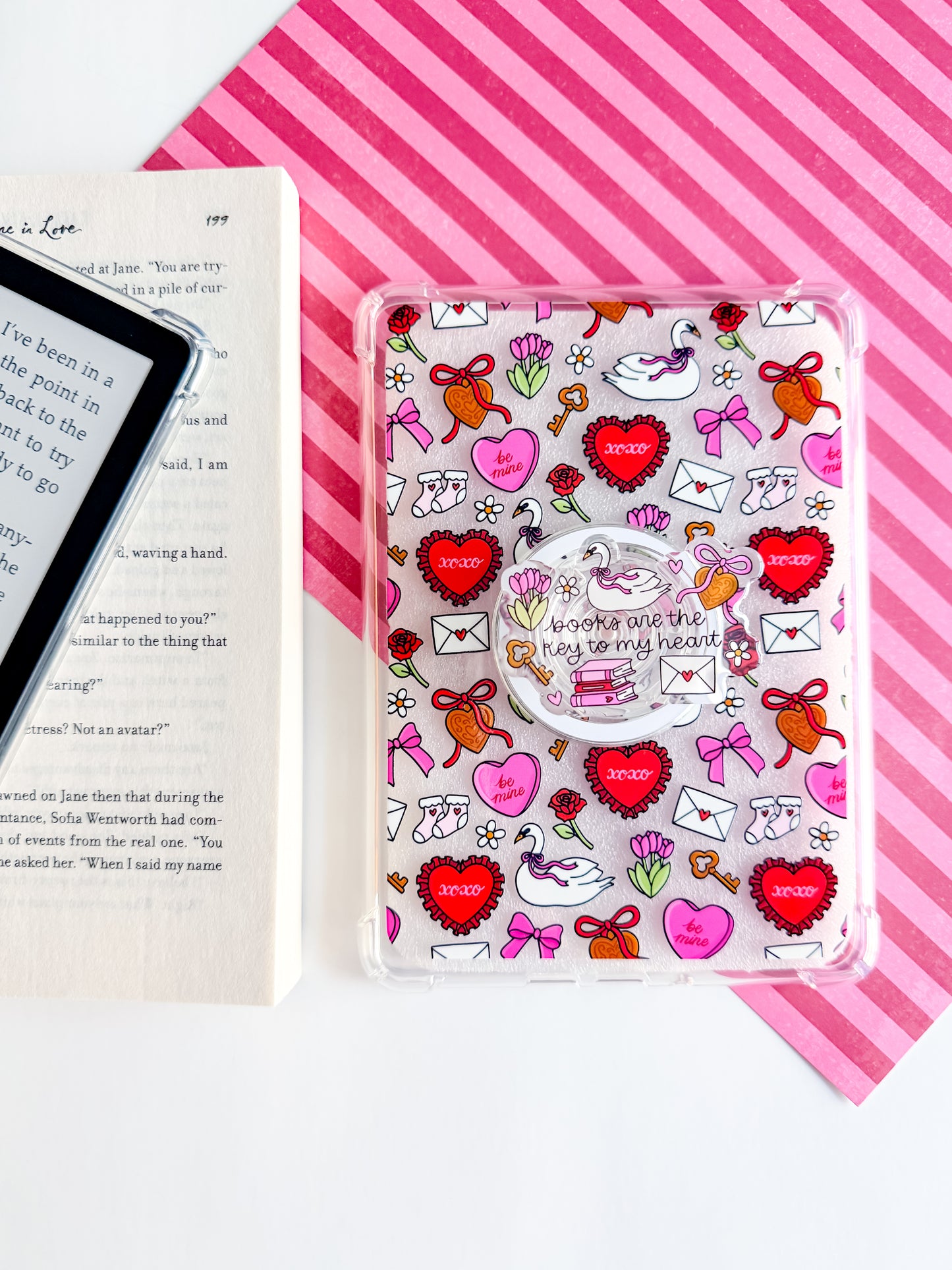 Swans in Love Kindle Case