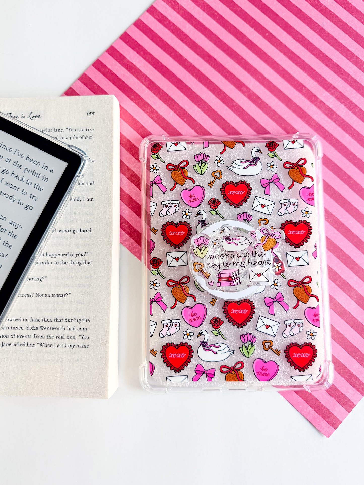 Swans in Love Kindle Case