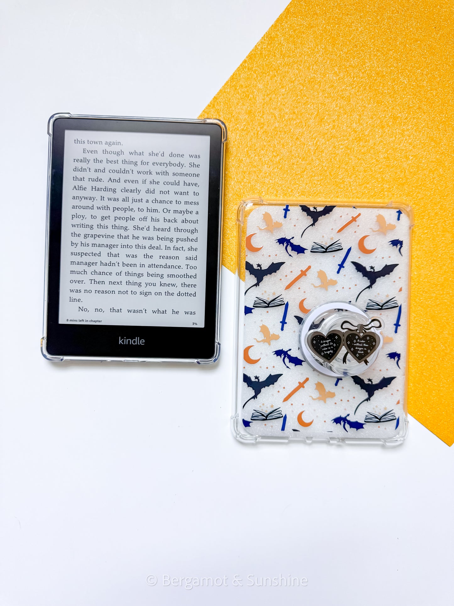 4W A Dragon Without Its Rider Magsafe Phone and E reader Grip