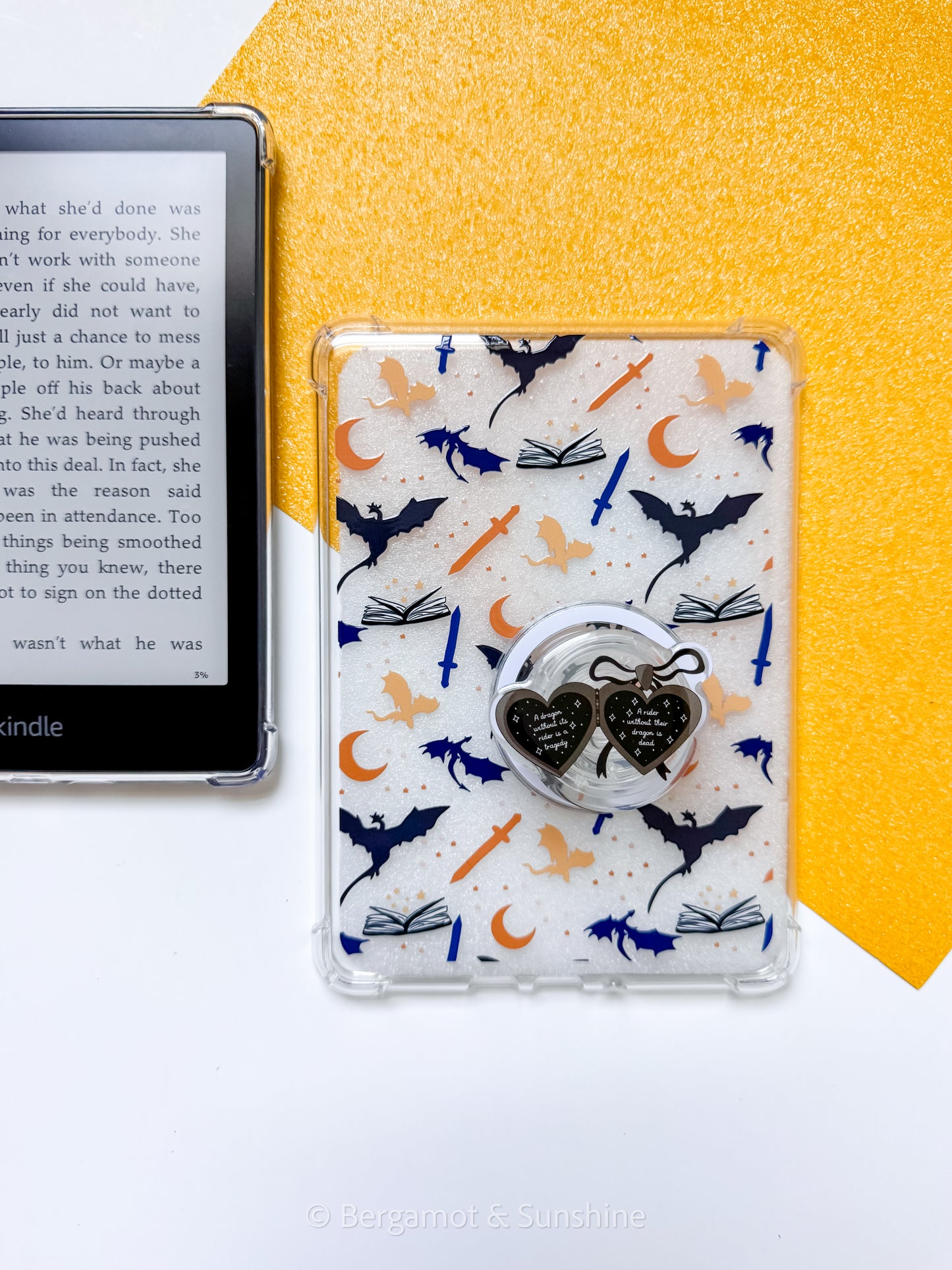 4W A Dragon Without Its Rider Magsafe Phone and E reader Grip