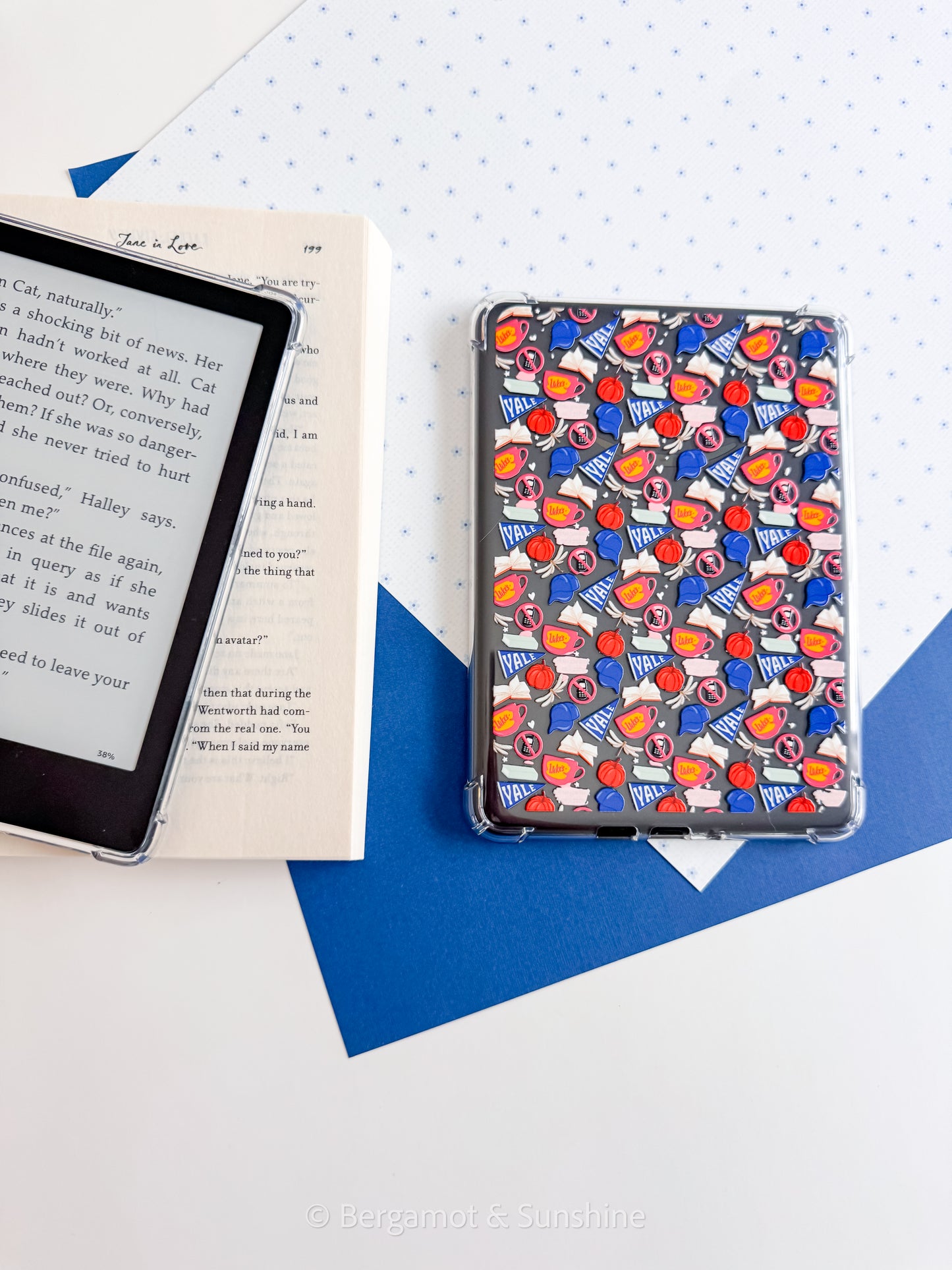 G.G. Studying at Yale Kindle Case