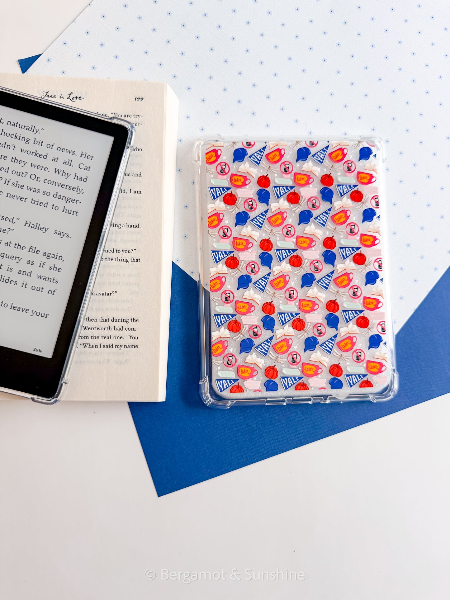 G.G. Studying at Yale Kindle Case