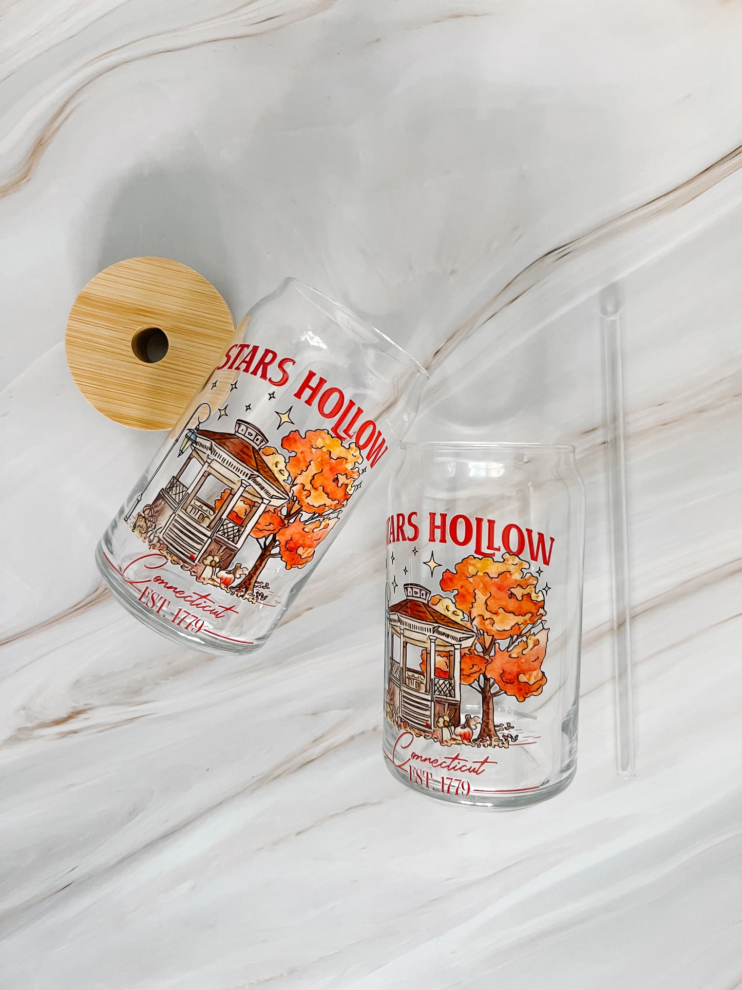 stars hollow Connecticut 16oz glass cup with glass straw and bamboo lid gilmore girls gazebo 